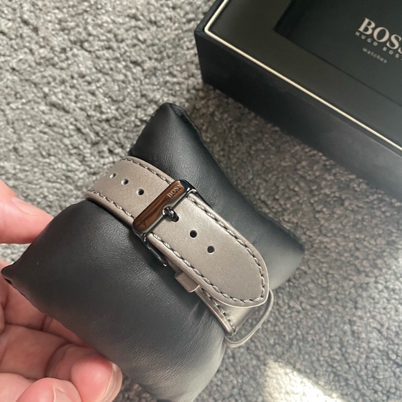 Hugo Boss watch - Picture 5 of 7